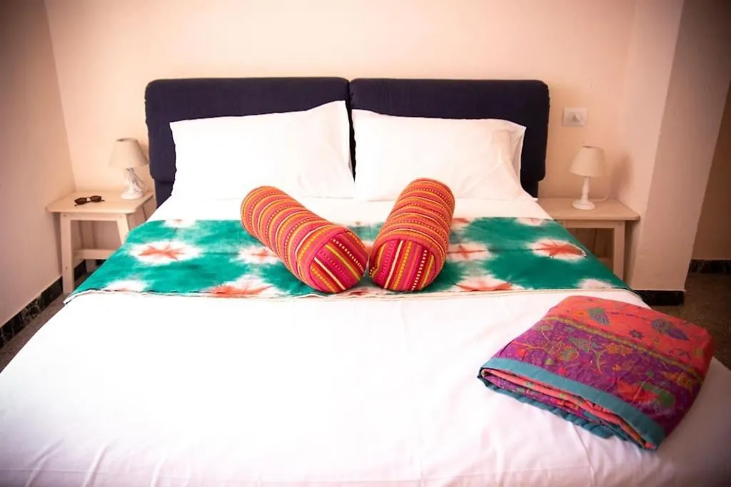 Pop In! Sunny 2Bdr Apt Cagliari Near The Beach 아파트