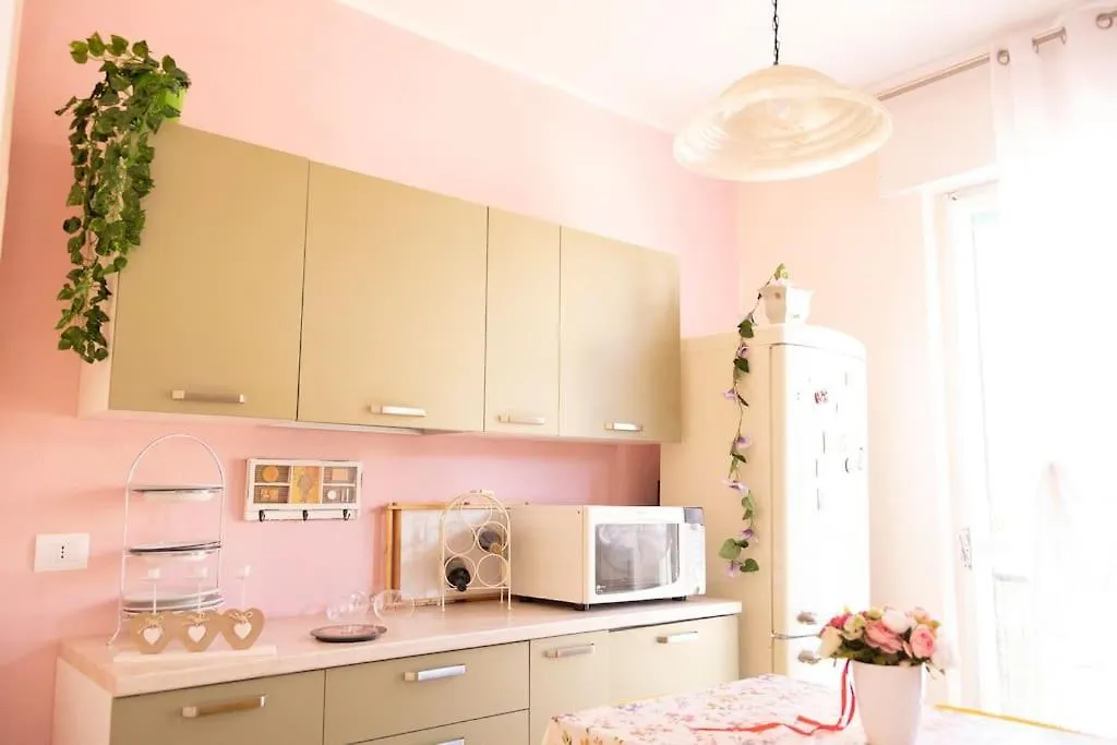 Pop In! Sunny 2Bdr Apt Cagliari Near The Beach 0*,